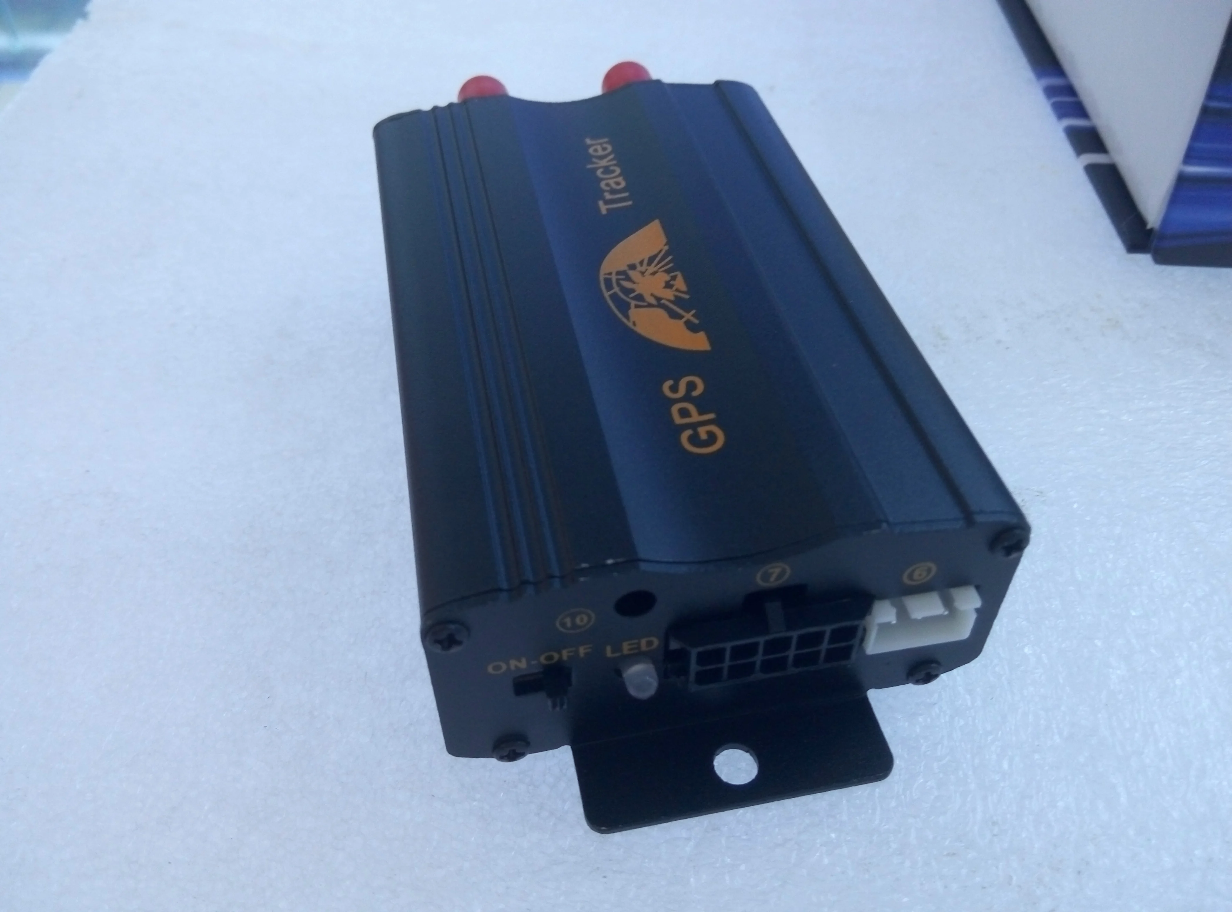 Real-Time GSM GPRS GPS Tracker Car Vehicle Tracking System Device TK103