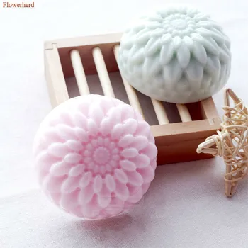 

New Chrysanthemum Silicone Mold 6 Cavities Soap Forms DIY Handmade Flexible Silicone Soap Mold Soap Making Supplies Cake Decors