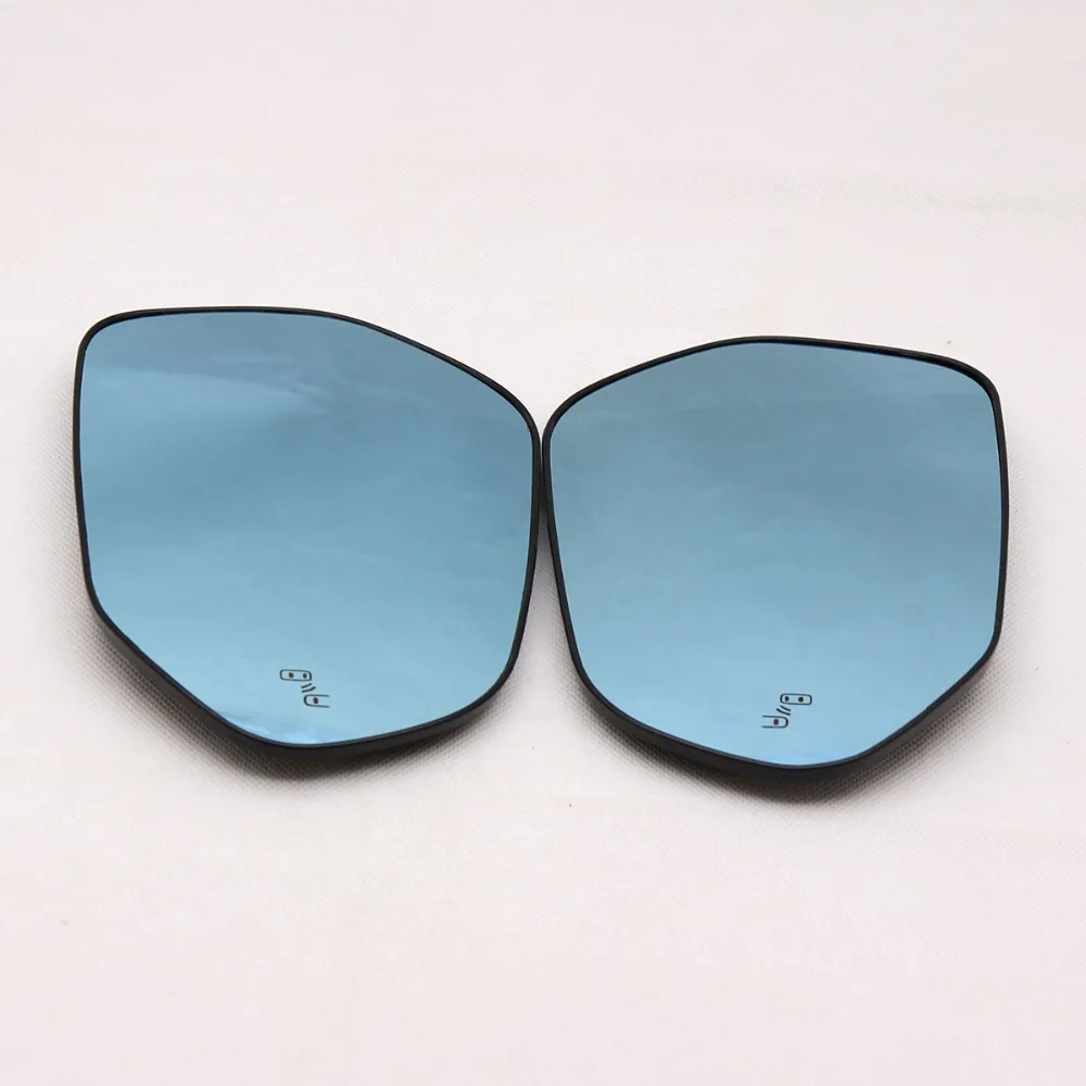 Toyota  2018 Camry BSM blue mirror2