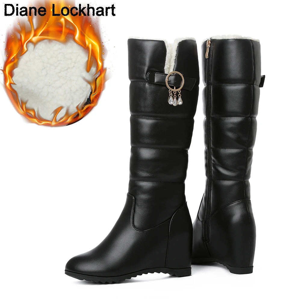 

Зимние водонепроницаемые плюшевые теплые женские сапоги, удобные сапоги до колена на плоской подошве, женские черные, белые, большие размеры 41 42 43