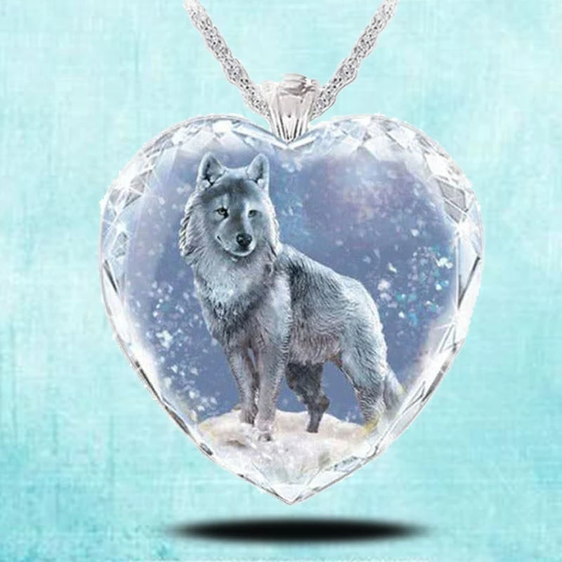 Collar de lobo en forma de corazón, accesorio único y raro, colgante de cristal de lobo nieve brillante, accesorios de regalo de aniversario, joya para banquete|Collares colgantes| - AliExpress