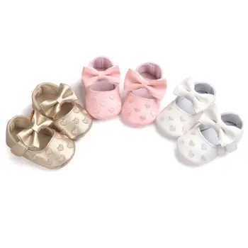 

Brand Heart Shaped Baby Girl Shoes With Bow Newborn Girls Shoes PU Leather Baby Moccasins Casual Baby First Walkers 0-18M