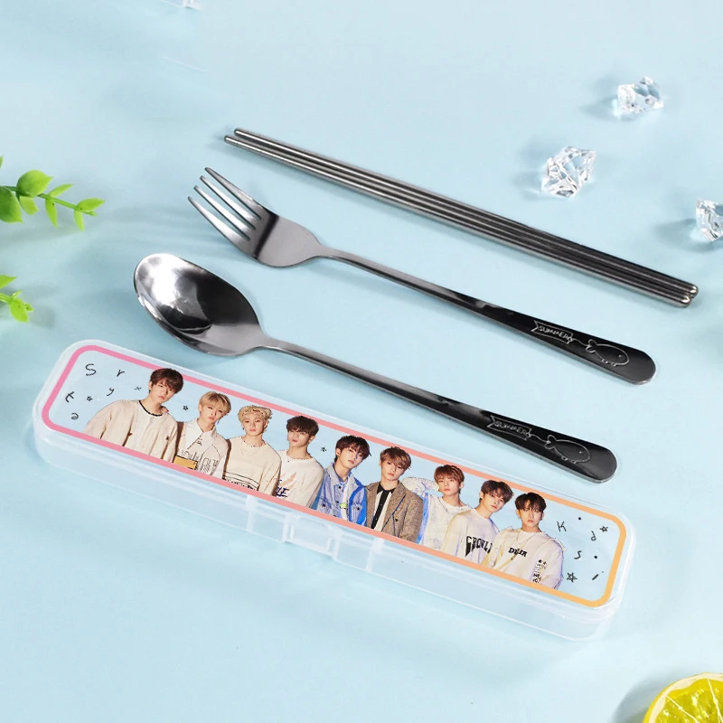 Kpop Stray Kids палочки для еды из нержавеющей стали вилки ложки коробка портативная дорожная посуда набор K-pop Stray Детские вееры коллекция подарки
