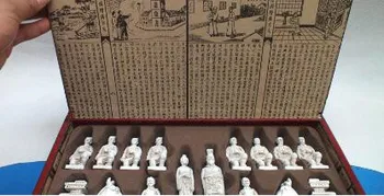 

RARE Chinese Dragon wood Leather box with Chess Set