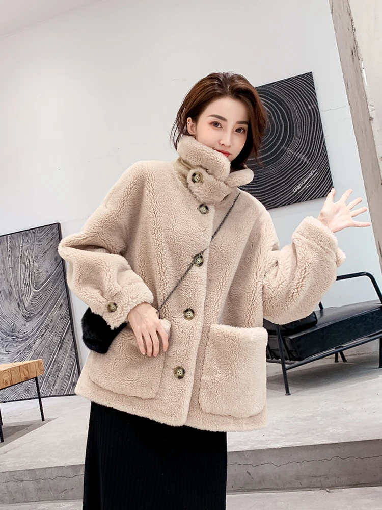 

New Style Plush Fur Winter Profile Lamb Wool Sheep Sheared Fur Coat Female Fur Coat Short Fur Coat