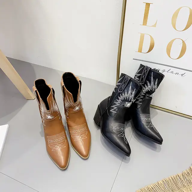 ankle cut cowboy boots