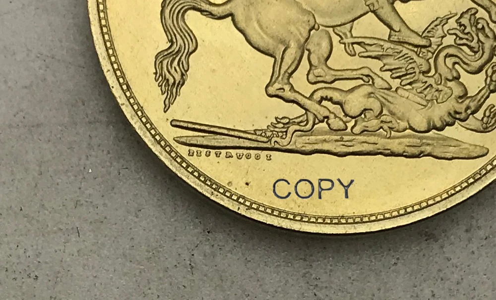 

Great Britain 1820 5 Five Pounds George III Gold Coin Brass Metal Copy Coins