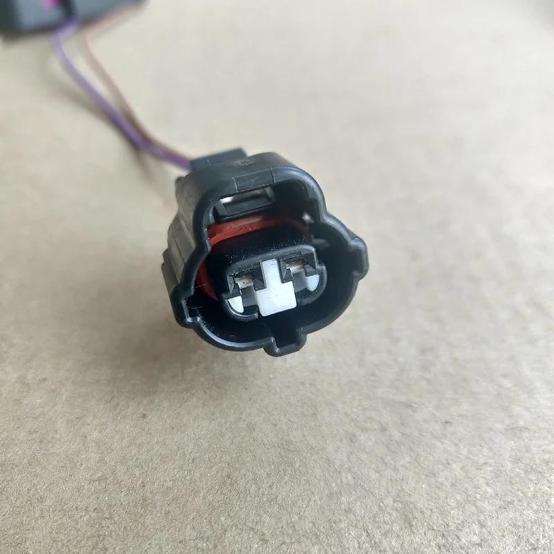 1 Pz Per Nissan Teana Tiida Qashqai X-Trail Murano Paladin Spray Bottle Motor Plug Cable