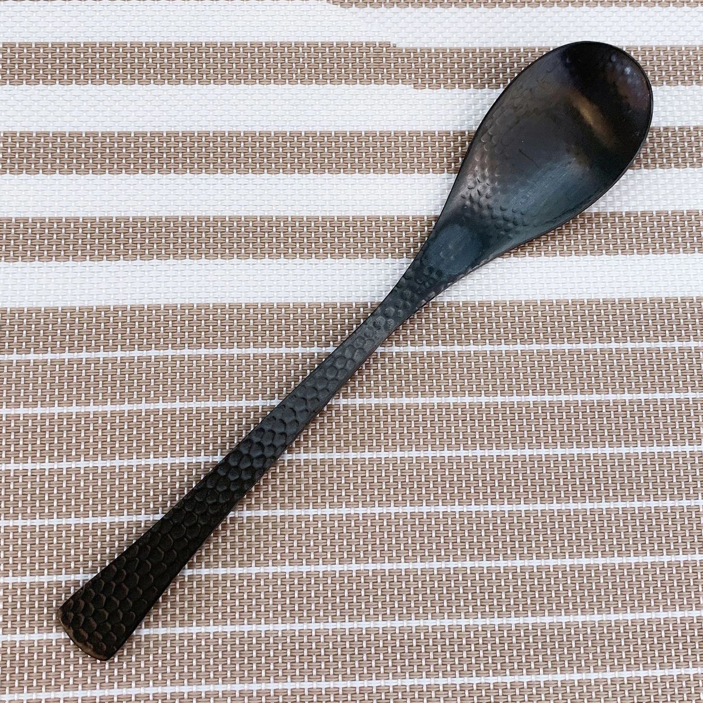 Full Hammered Black Tableware 304 Stainless Steel Luxury Cutlery Set Steak Knife Teaspoons Forks for Home Kitchen Utensils