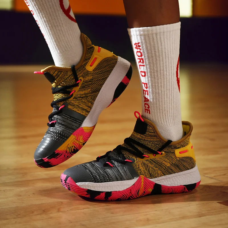 Fashion Red High-Quality Cushion Men's Basketball Sport Sneakers Breathable Women Basketball Shoes Comfortable Sock Sneakers Man