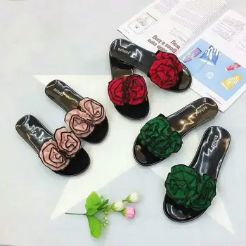 

Women's Summer Footwear Non-slip Lightweight Flat Flip Flops Women's Bohemian Flower Flat sandals Zapatos De Mujer TX134