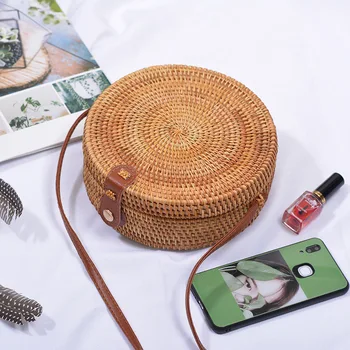 

Women Summer Bags 2020 Circle Handwoven Round Retro Rattan Straw Beach Bag Girls Fashion Crossbody Shoulder Bag Bolsa Feminina