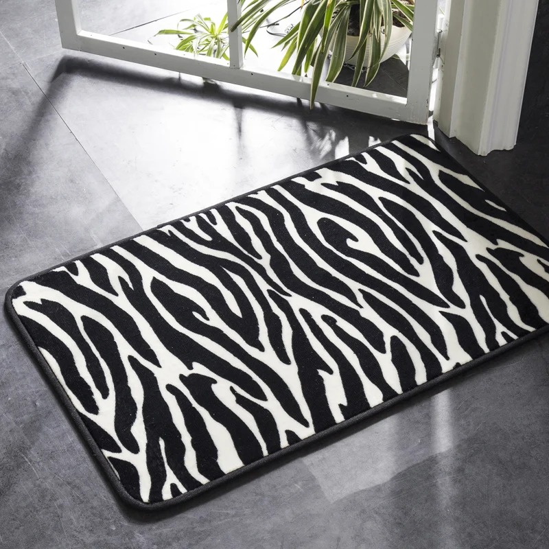 

Super Soft Absorbent Bath Mat Black and White Geometric Bathroom Door Mat Non-slip Bathroom Rug Kitchen Anti-slip Floor Mat