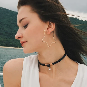 

New Unique Hiphop Style Hollow Star Hoop Earrings For Women Oversized Statement Earrings Cool Girls