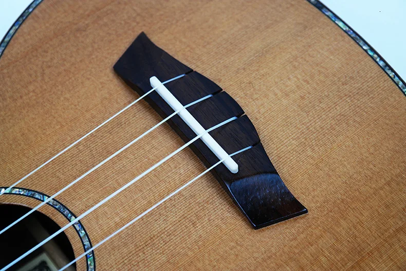 23 дюймов концертная Гавайская гитара маленькая гитара розовое дерево корейский сосновый шпон завод