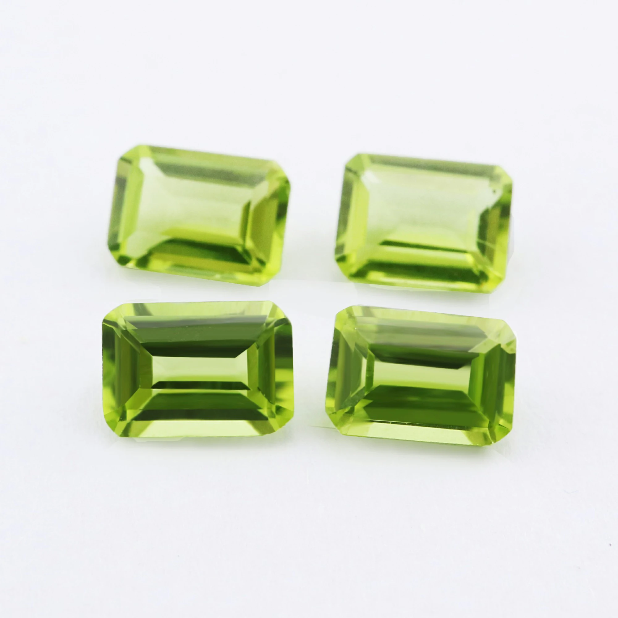 

1Pcs Rectangle Emerald Cut Green Peridot August Birthstone Faceted Cut Loose Gemstone Natural Semi Precious Stone DIY 4170012