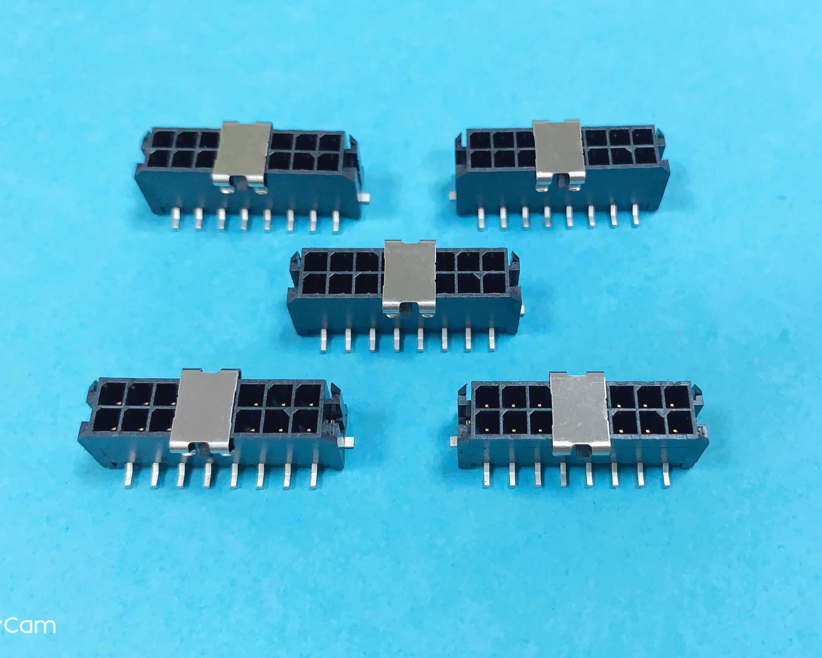 

Micro-Fit 3.0 Vertical Header, 3.00mm Pitch, Dual Row, 16 Circuits, with Solder Tab, Tin, Glow-Wire Capable,43045-1618