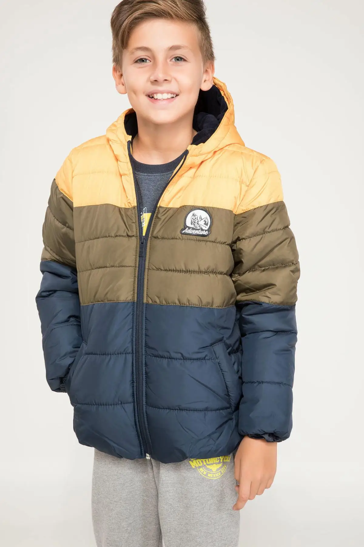 

DeFacto Boy Mont-I9870A618AU