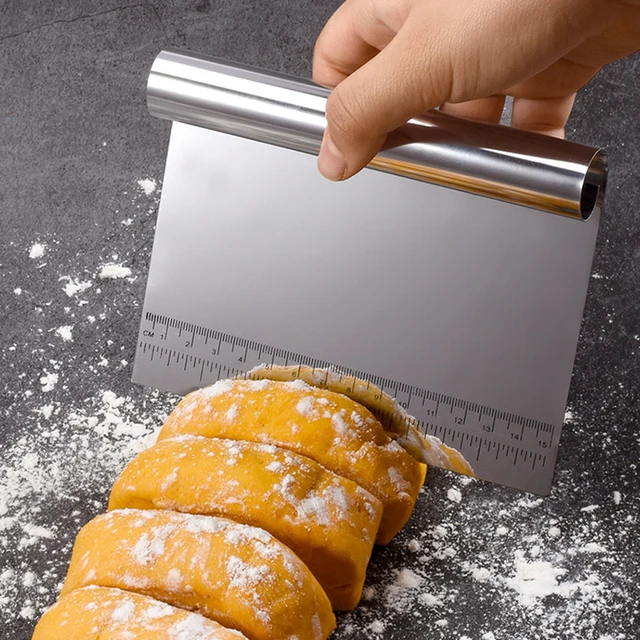 Grattoir de cuisine en acier inoxydable, lame plus lisse avec échelle de  mesure pour la pâte