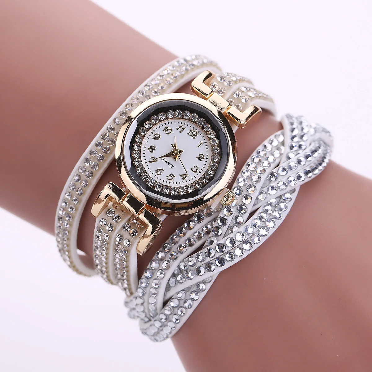 

Diamond Set Coiling Bracelet Watch Hot Selling WOMEN'S Watch with Diamond Watch Linen Flower Color Weaving Quartz Watch