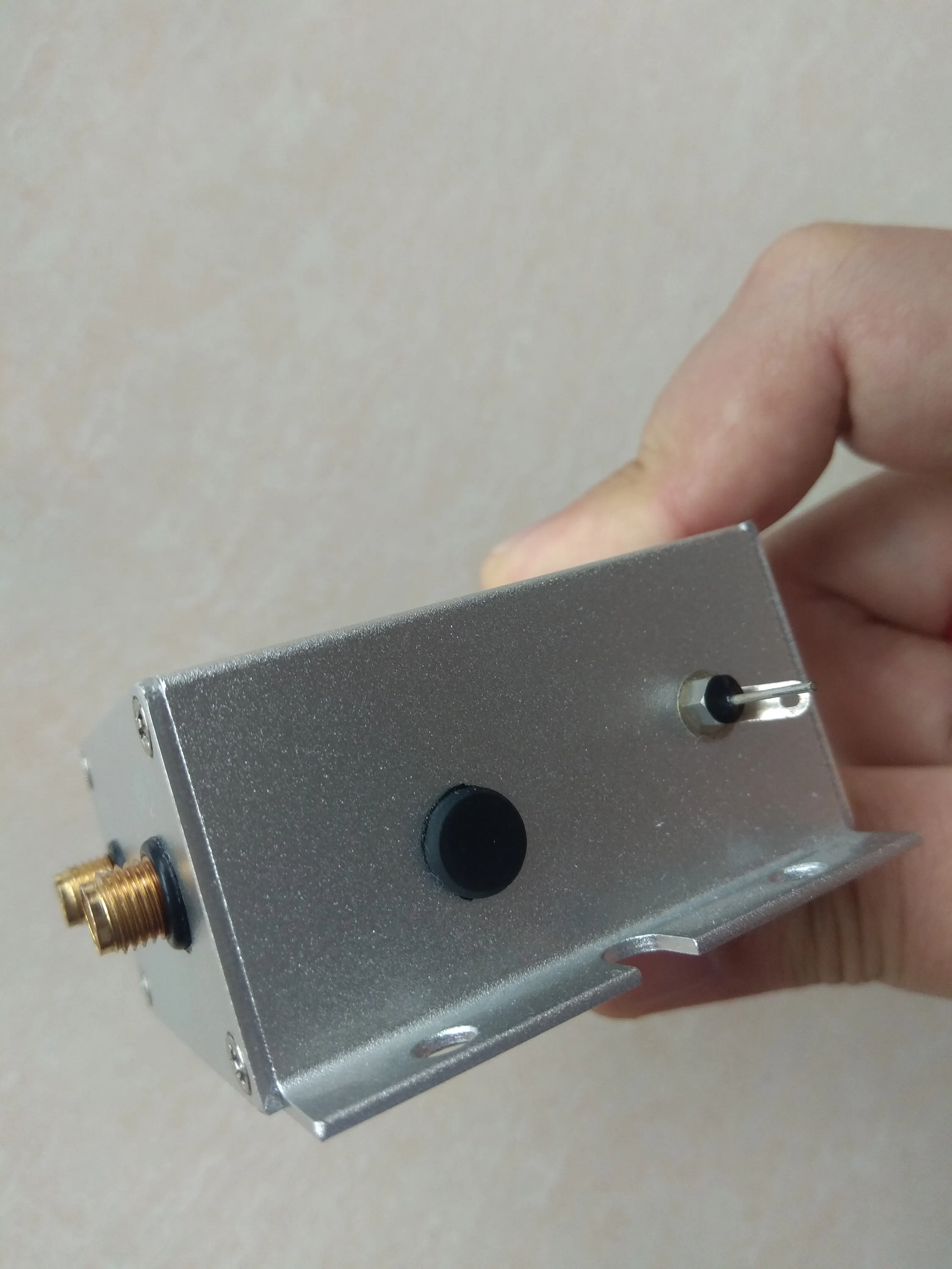 Кристалл постоянной температуры OCXO 10 МГц 0,01 ppm совместим с USRP B210