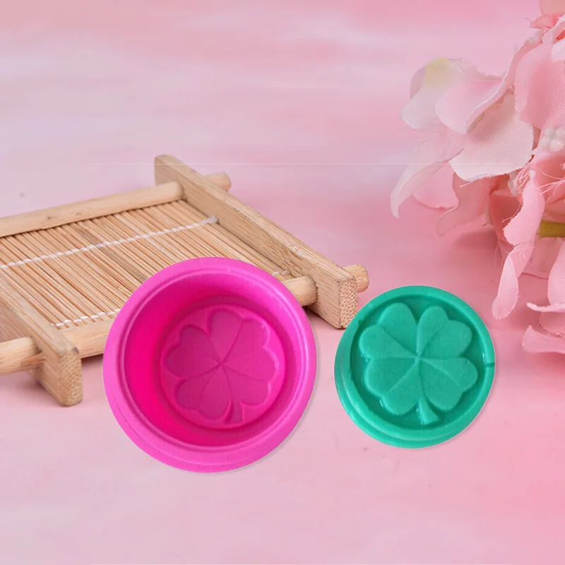 Description Picture 4 of itemRandom Color 3D Handmade DIY Silicone Mold Soap Mold Fondant Cake Decorating Tools Soap Making