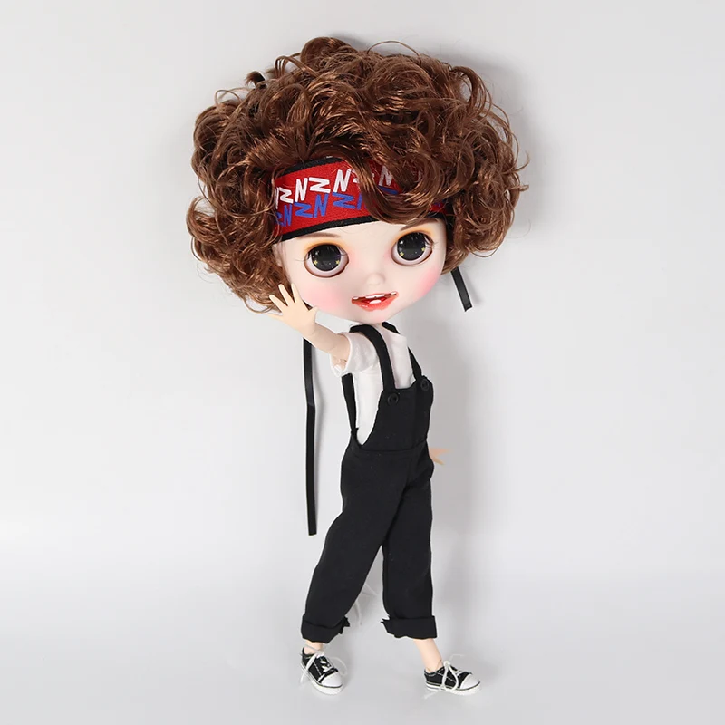 Blyth кукла с яркой кожей сустава тела короткие коричневые волосы резные Губы Улыбка матовое лицо. NO. BL9158