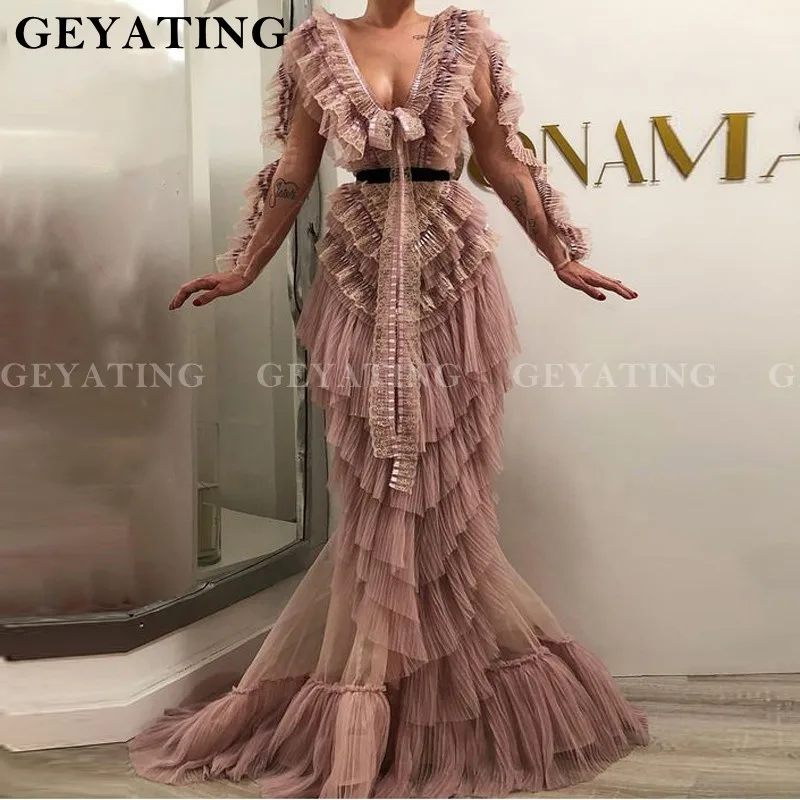 

Arabic Dusty Pink Tulle Tiered Mermaid Evening Dress Long Sleeves Prom Gowns 2020 V Neck Dubai Women Formal Dresses Party Wear