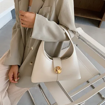 

Popular shoulder bag female bag 2020 new Korean version of the wild messenger bag retro simple underarm bag