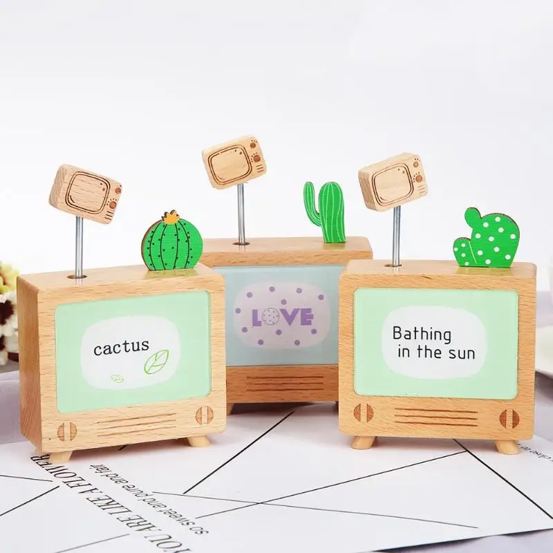 

2019 New Music Box TV Model Cactus Automatic Play Music Box Birthday Gift Clockwork Music Box Wooden Ornaments