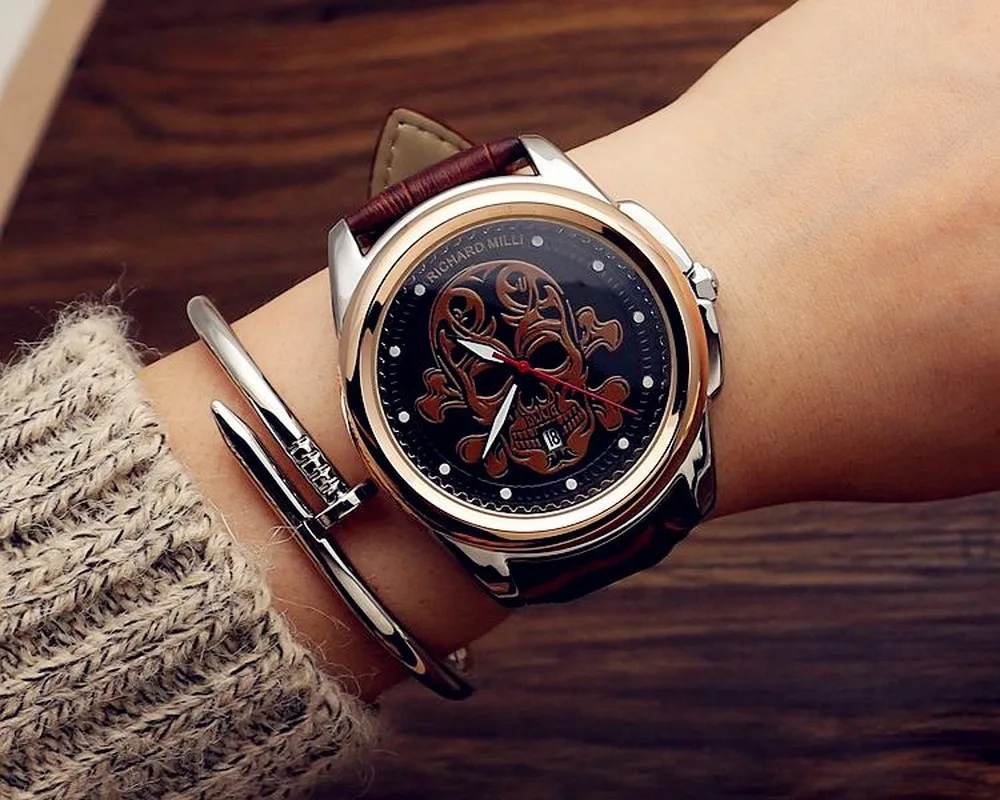 Luminous Big Men Quartz Watch Cool Sport Skeleton Men Personality Wristwatch 30M Waterproof Christmas Gift High Quality Watch