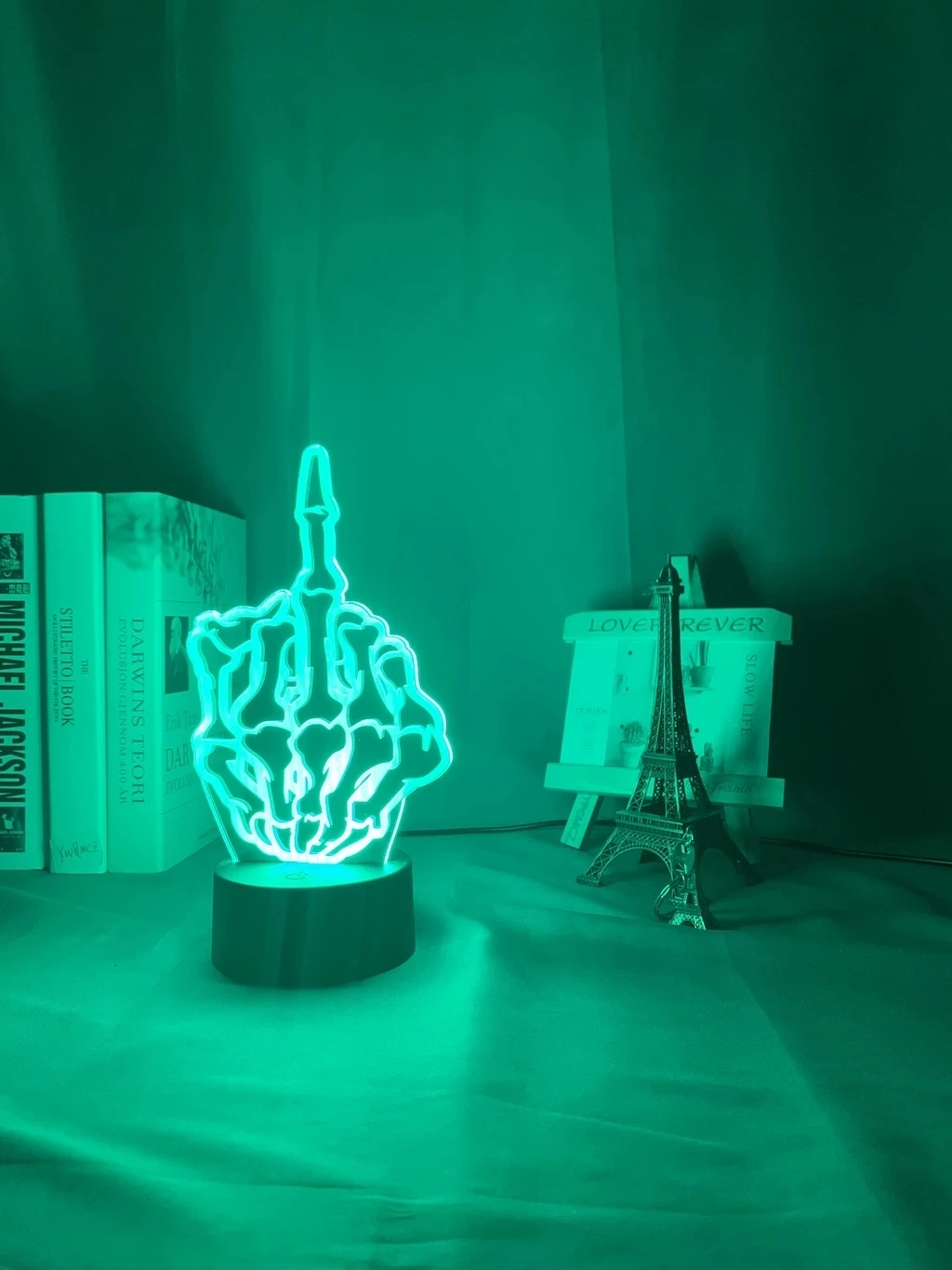 Acryl 3d Lampe Mittelfinger Schädel Nachtlicht für Erwachsene Jungen Büro  Zimmer Dekoration Atmosphäre Farbwechsel Led Nachtlicht
