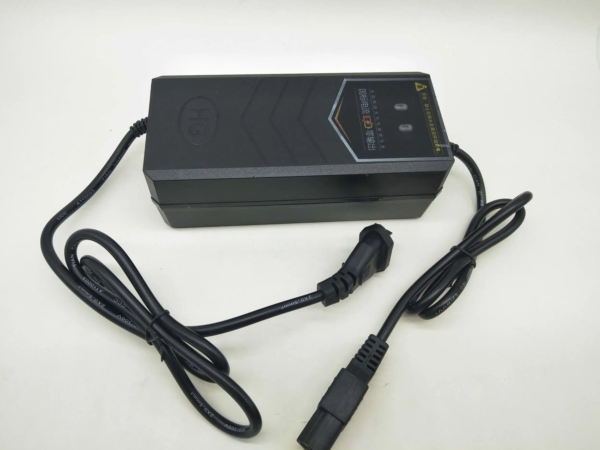 

A706 60V 20AH Battery Charger For Scooter Wheel Electric Bicycle E-bike Lead Acid Battery