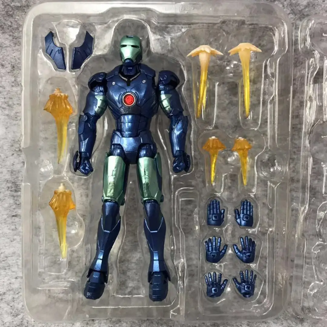 

SHF Iron Man 3 Movable Joint Mk3 Blue Iron Man Mk3 Garage Kit Model Figurine Decoration Boxed