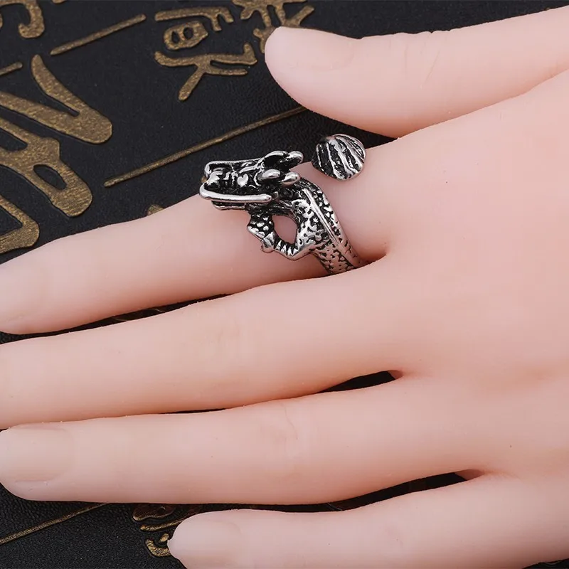 Punk-drag-n-Vintage-titanio-acero-hombres-anillo-g-tico-masculino-Animal-anillos-para-hombre-fresco (1)