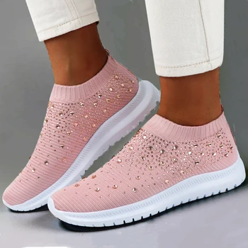 ladies flat walking shoes