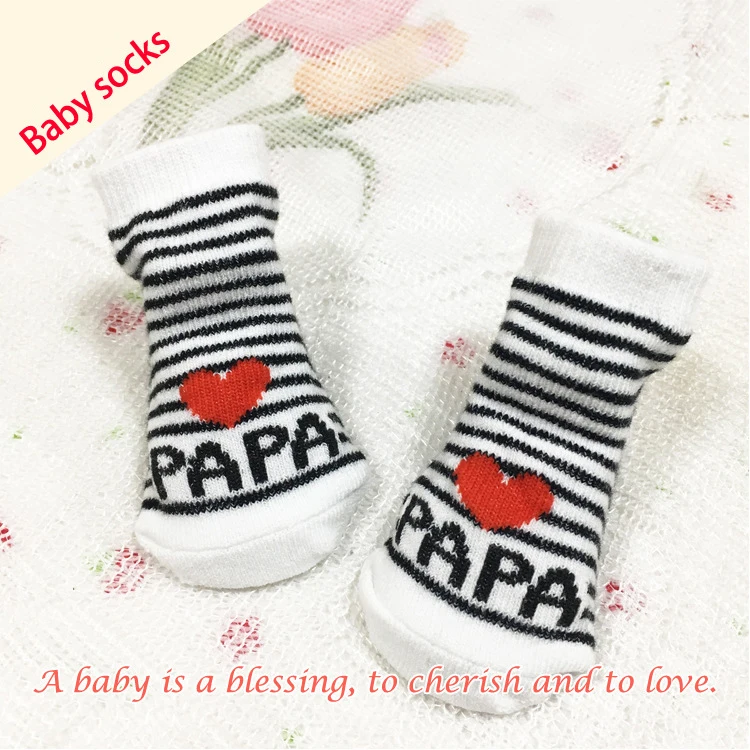Подарок 4 пар Симпатичные для детей от 0 до 6 месяцев Love Papa, Mama»(«Я люблю папу, маму») с принтом «Я люблю папу» для мам и дочек, детские носки для маленьких девочек и мальчиков мягкие носки новорожденного малыша новорожденных хлопковые детские носки - Цвет: 4D