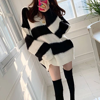 

Plus size Sweater Women Loose Striped Women Pullover Sweater Loose 2020 Lady Hole Knit Top V Neck sexy Jumpers Winter Warm SW78