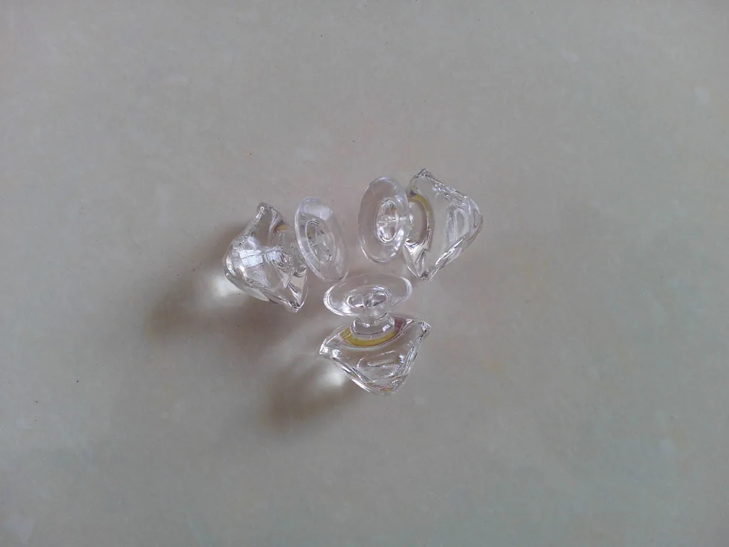 18 X 18mm Transparent Acrylic Triangle Handle Organic Glass Pumpkin Handle Machine Triangular Acrylic Handle