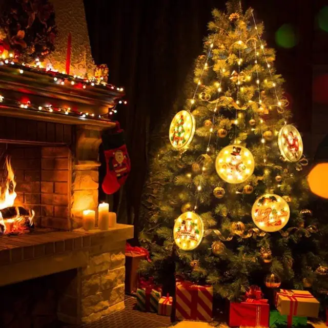 Décoration de noël en forme de voiture pour personnes âgées