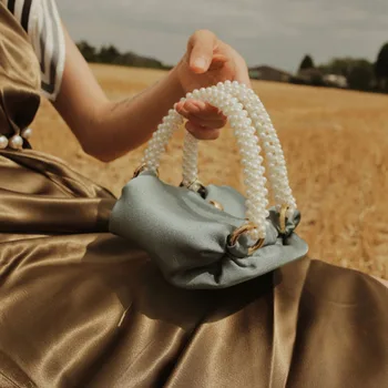 

Fairy Satin Hand Pearl Handbag 2020 New Dumpling Button Bag Simplicity Fashion Womens Bags Handbags Tote Bags for Women Louis