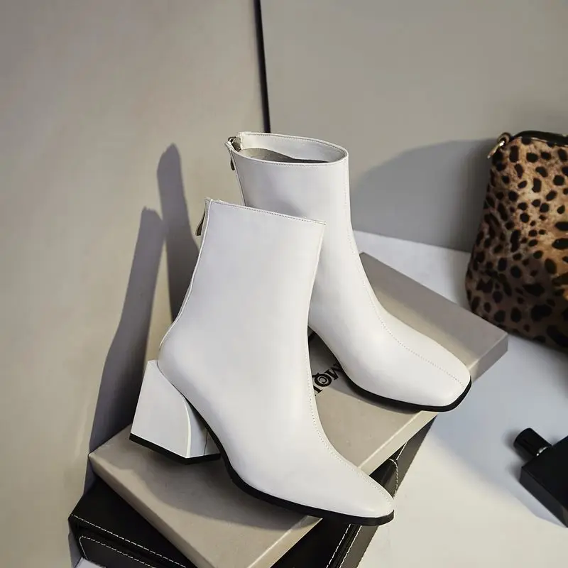 EGONERY/Женская обувь; Новинка; натуральная кожа; высокое качество; высокий квадратный каблук; молния; квадратный носок; модные черно-белые ботильоны
