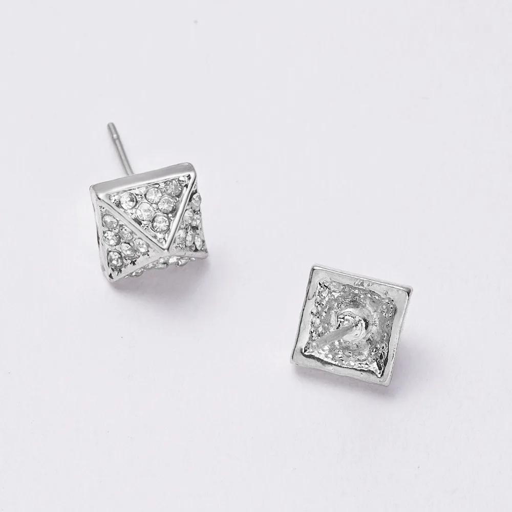 ER18Y1009--42045859--1556348204