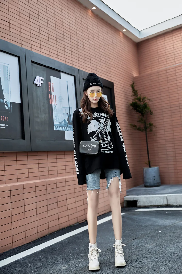 Осень, Новое поступление, Женская мода Harajuku, темный стиль, злой, винтажный, легко сочетающийся, круглый вырез, длинный рукав, принт, пуловер Футболка
