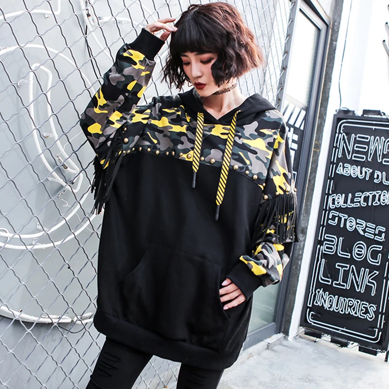 [EWQ] Spring Autumn New Hooede Collar Long Sleeve Tassel Pockets Print Camouflage Vintage Loose Sweatshirt Women AH26901