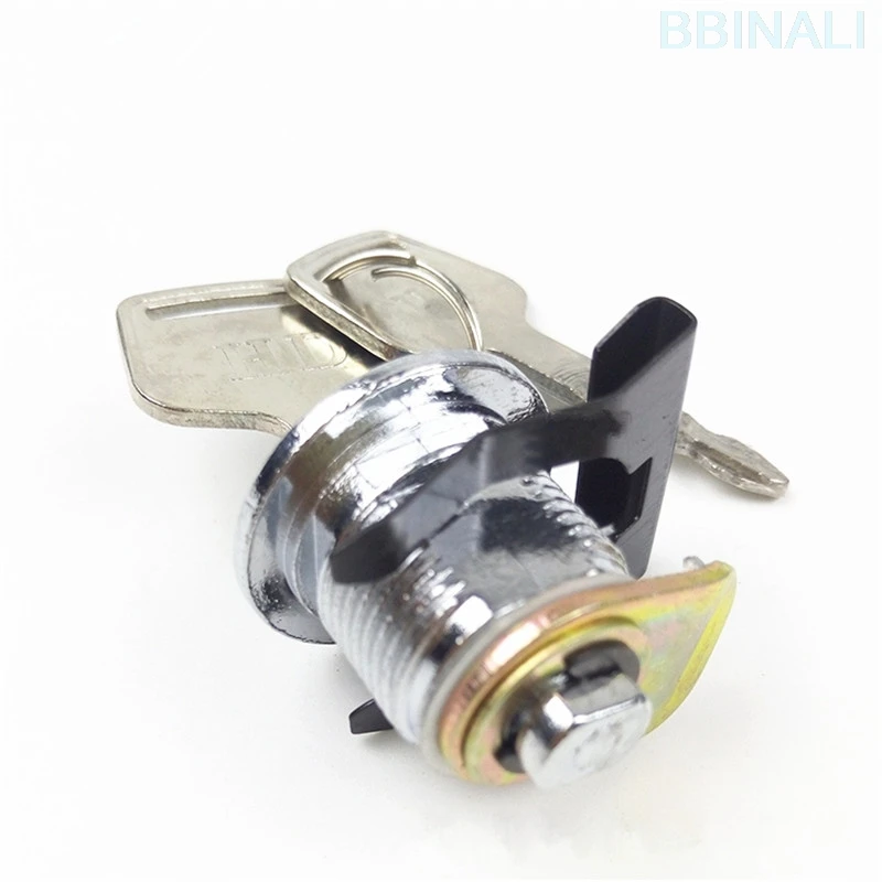 Для HITACHI ZX 60 70 120 200 210 240 330 экскаватор гидравлический насос бак для воды боковая сердцевина дверного замка экскаватор аксессуары