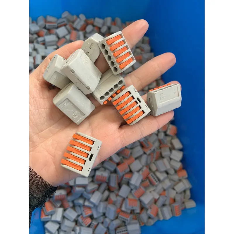 

Pct - 213 Connector 3 Hole Wire Fast Connector Universal Wireway Joint Connection Organ