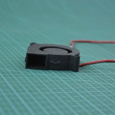 5015 12VDC 0.23A центробежный воздухонагнетатель широкого спектра применения