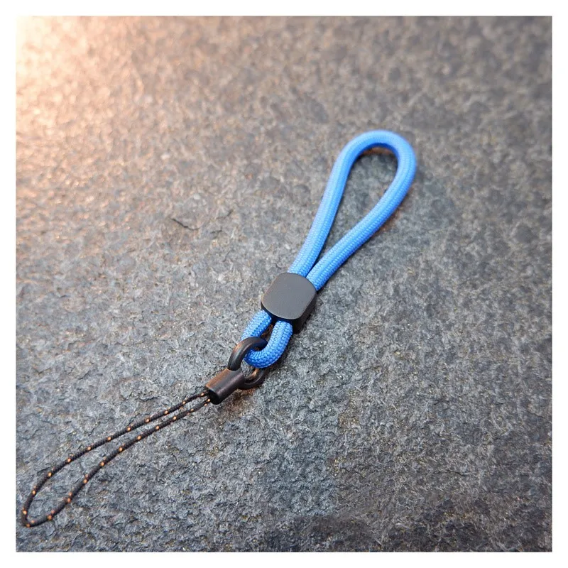 Compact Universal Lanyard - Stylish Strap