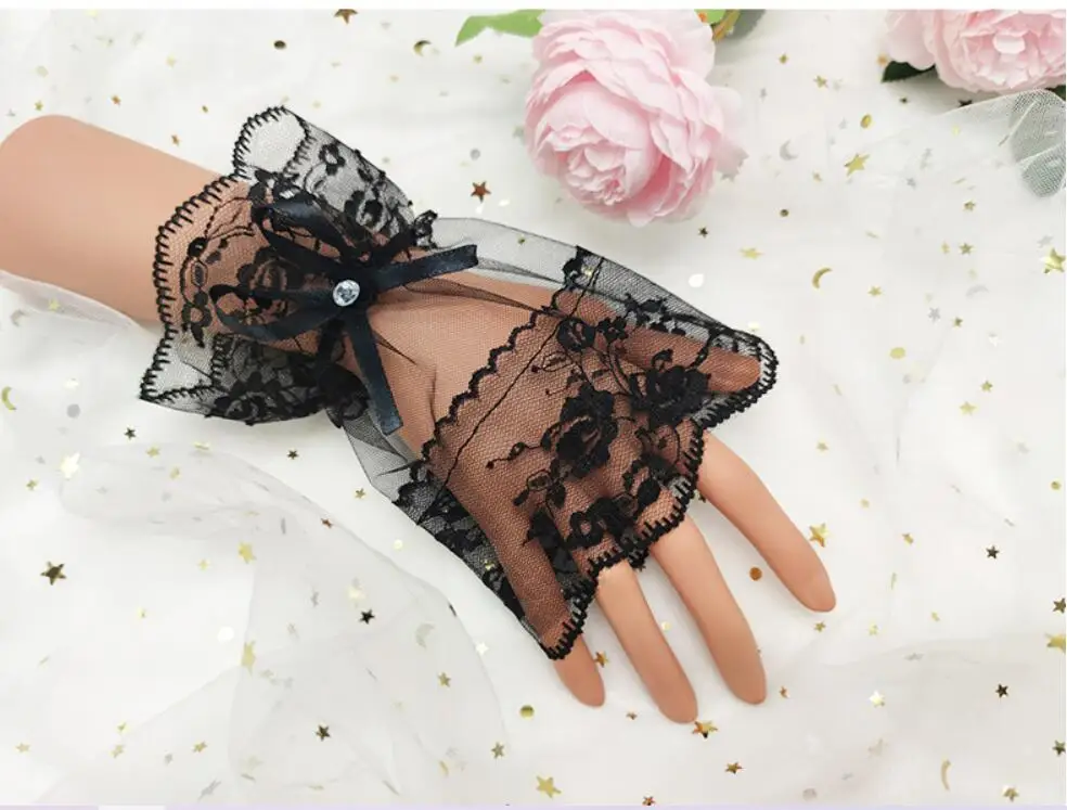 

Elegant Lace Short Fingerless Flower Girl Kids Party Performance Dancing Wedding Gloves